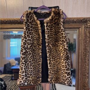Leopard Print Faux Fur Vest
